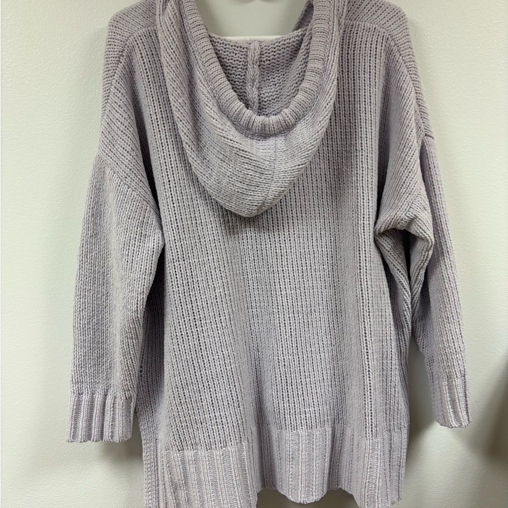 Aerie Soft Lilac V-Neck Sweater oversized. Cozy Knit  with hood. - Picture 3 of 4